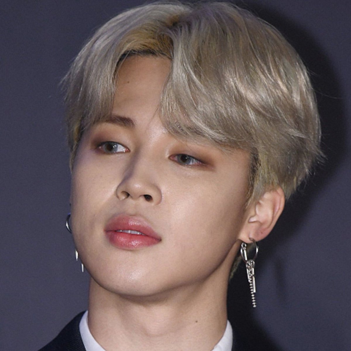 Jimin's Twitter Trends | Worldwide 🌎

"JIMIN OST IS COMING" is trending worldwide at Jimin's favorite number #13 as fans overflow with excitement for his upcoming OST! 💙

#JiminOSTIsComing
#OurBluesJiminOST