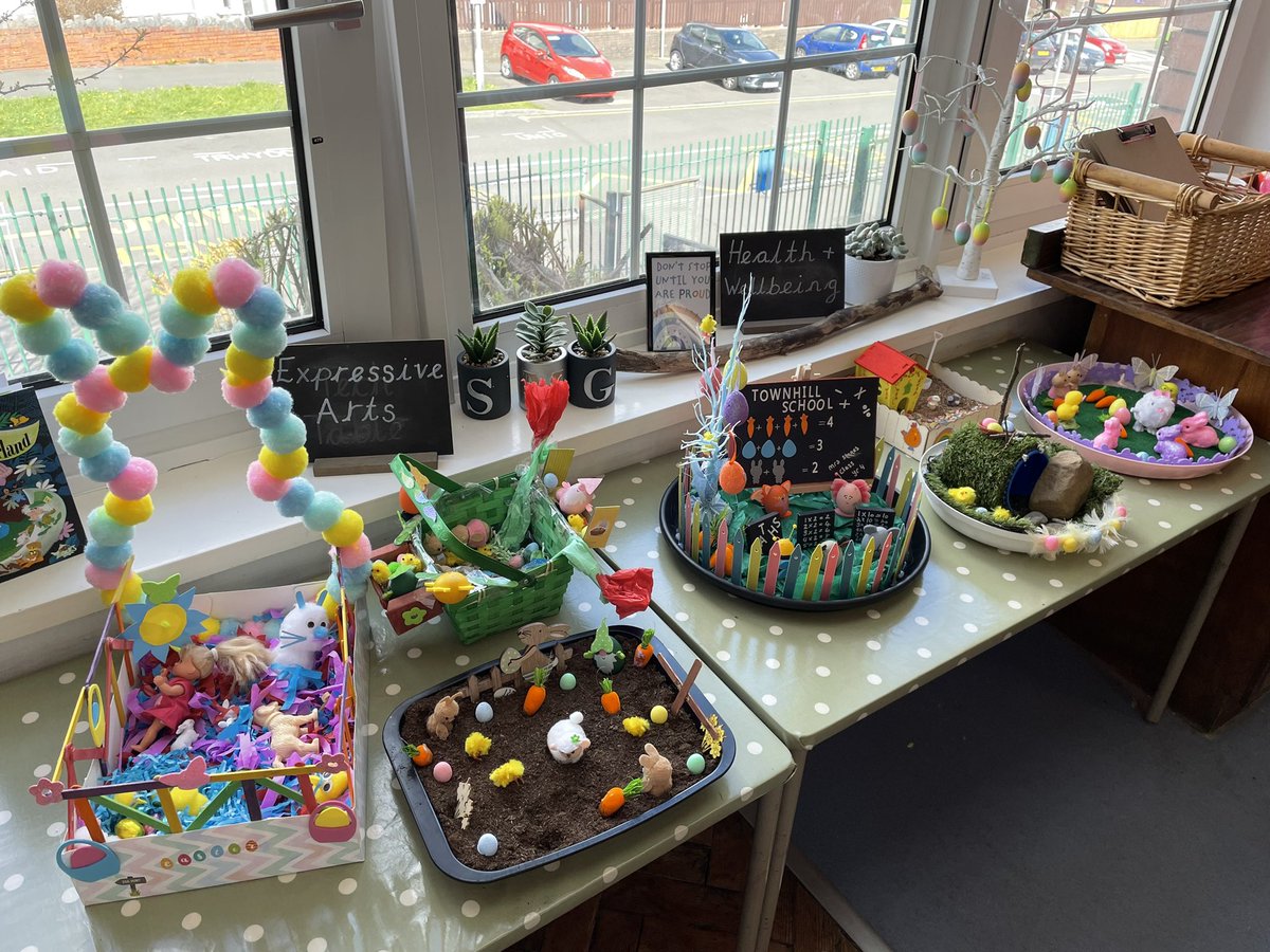 BubsyTownhill's tweet photo. #tcsyear4 loved their Easter garden competition. Well done to the winners ๐๐คฉ #TCSHU #TCSHW https://t.co/IvIewrXvMy