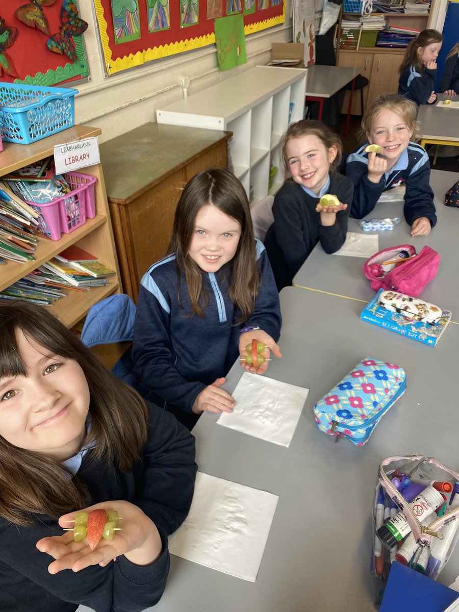 Ms_Power1's tweet photo. @ns_quin Some fun today in 1st/2nd class making “race car” fruit snacks #STEAM #healthyeating https://t.co/nWVDcX46ip