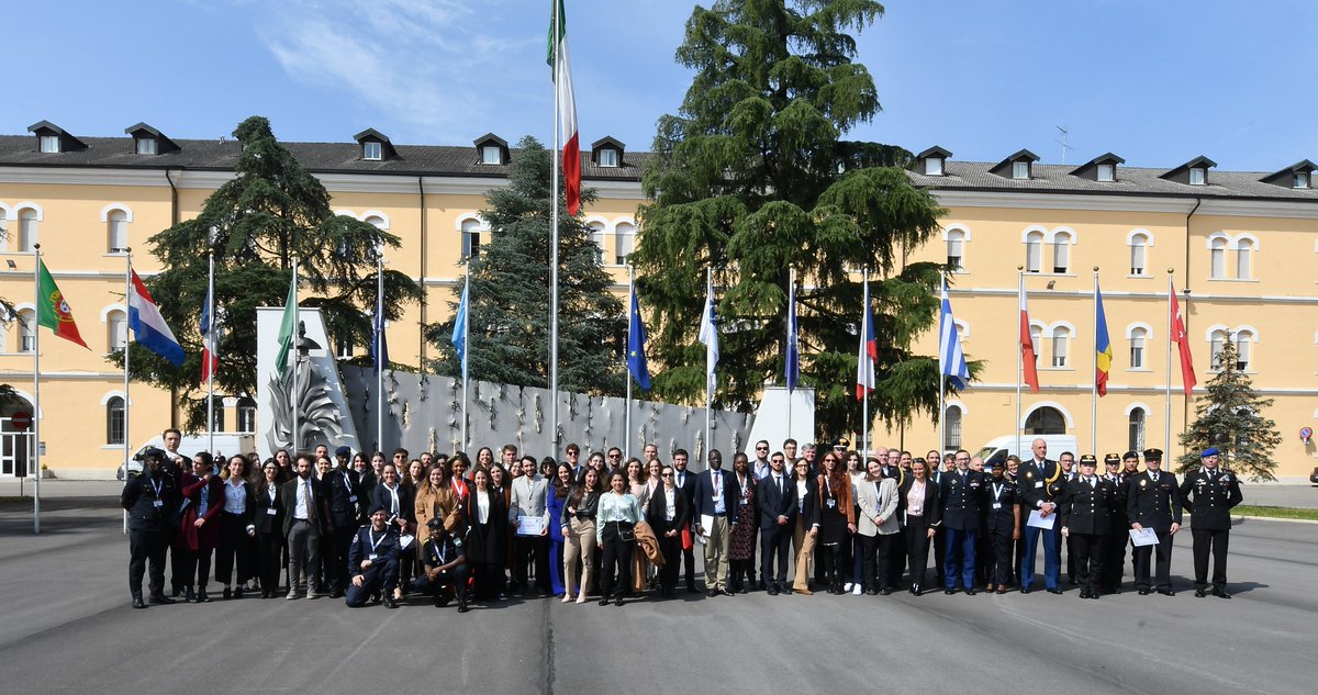 _CoESPU_'s tweet photo. Last day of the 2022 #EUPCST Training Livex on “combating trafficking in human beings in #EuropeanUnion (#CSDP) civilian crisis management operations”, whose training program has been developed by the #CoESPU in the broader contribution of the @_Carabinieri_ to the EUPCST. https://t.co/2S9oHxbRNx