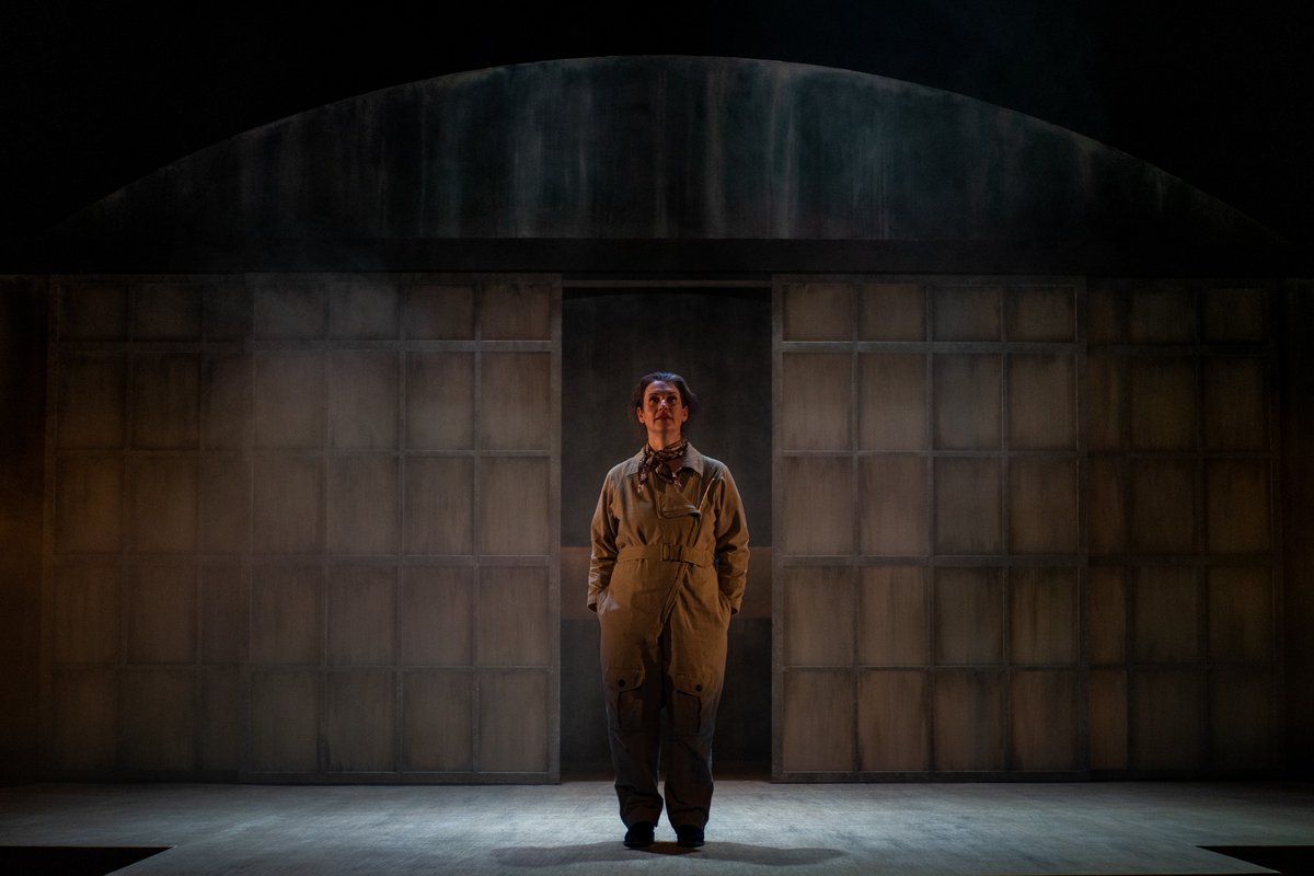 Et voila - Aéroportée has taken flight! Compte-rendu de Daniel Aubin de la pièce « Aéroportée » ici.radio-canada.ca/ohdio/premiere…