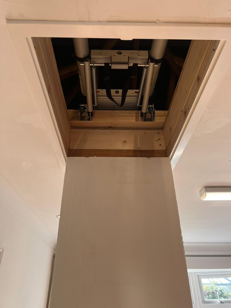 Home Counties Loft Ladders tweet media