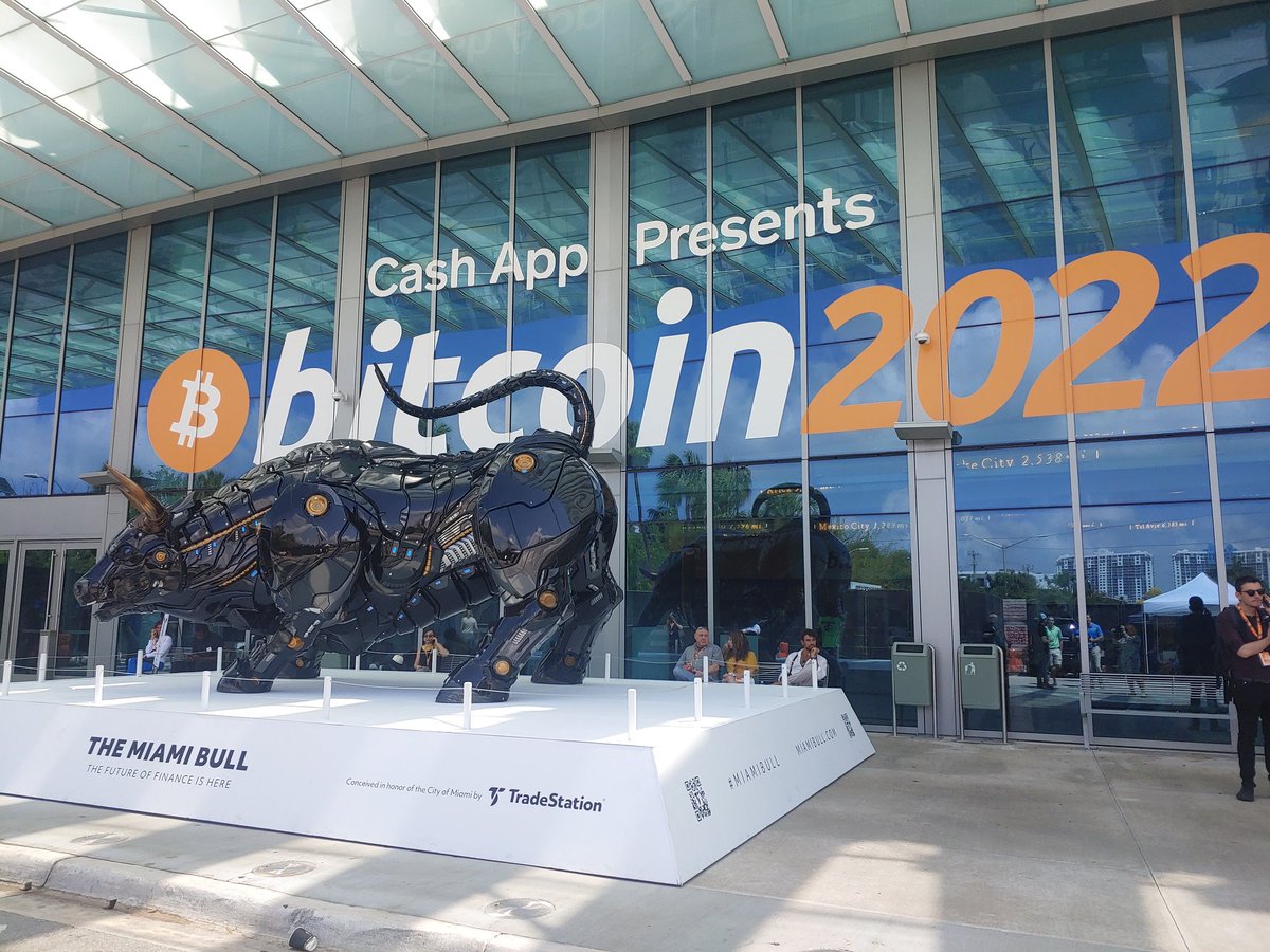 KellyGrayNow's tweet photo. Final day @bitcoin2022 #Bitcoin #MiamiBull https://t.co/RzXHjoQpQD