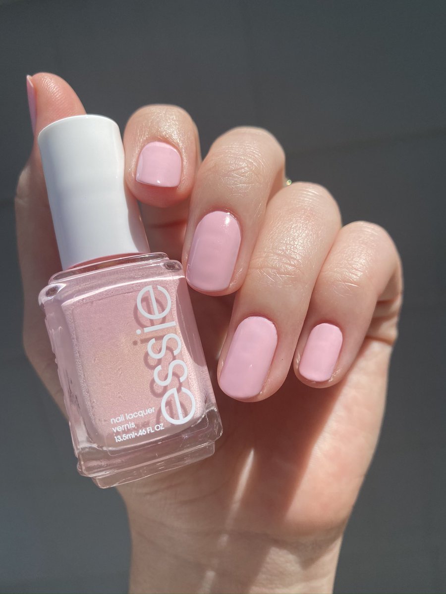 essie's tweet photo. who’s getting #fiji at their next mani? 🙋🏻‍♀️🙋🏻‍♀️ https://t.co/3i1EYbLksX