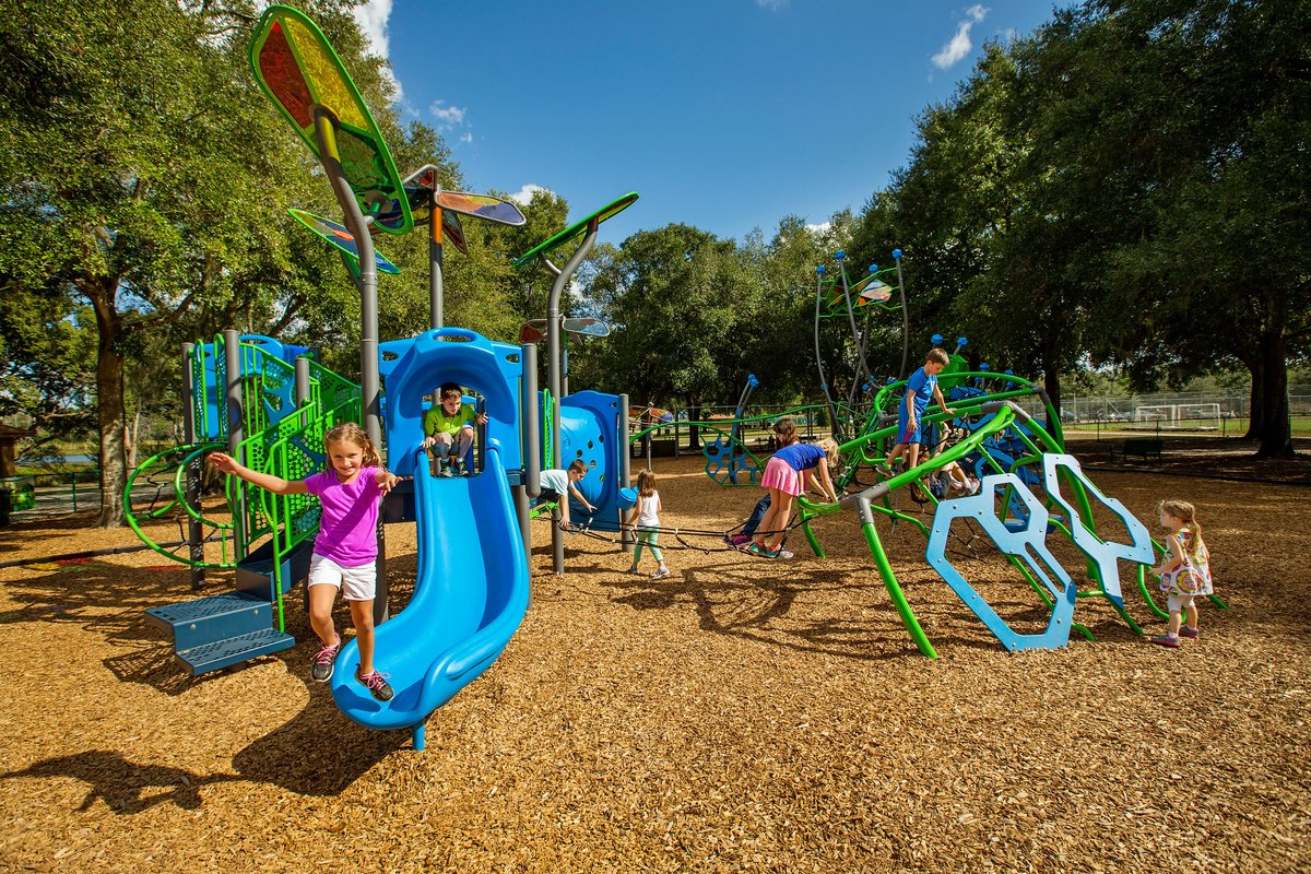 CunninghamRec's tweet photo. We're glad it's Friday! Don't let your weekend get away without getting some time at your local playground, park or outdoor fitness space. #GOPlay #TakeTime2Play #TakeTime4Play #BeActive #outdoors #gooutside #TGIF https://t.co/40PgRj7sSY