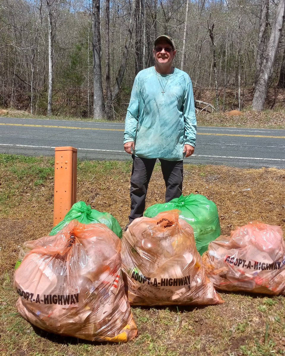 UpstateForever's tweet photo. Congrats to our 1st weekly winner for the #cleanupstateforever Challenge! Tim picked up 5 bags of litter in Laurens County this week. For a chance to win a weekly drawing &amp; grand prize at the end of April, share your cleanup photo and tag @upstateforever &amp; #cleanupstateforever. https://t.co/ZgzH5Jd9Hm