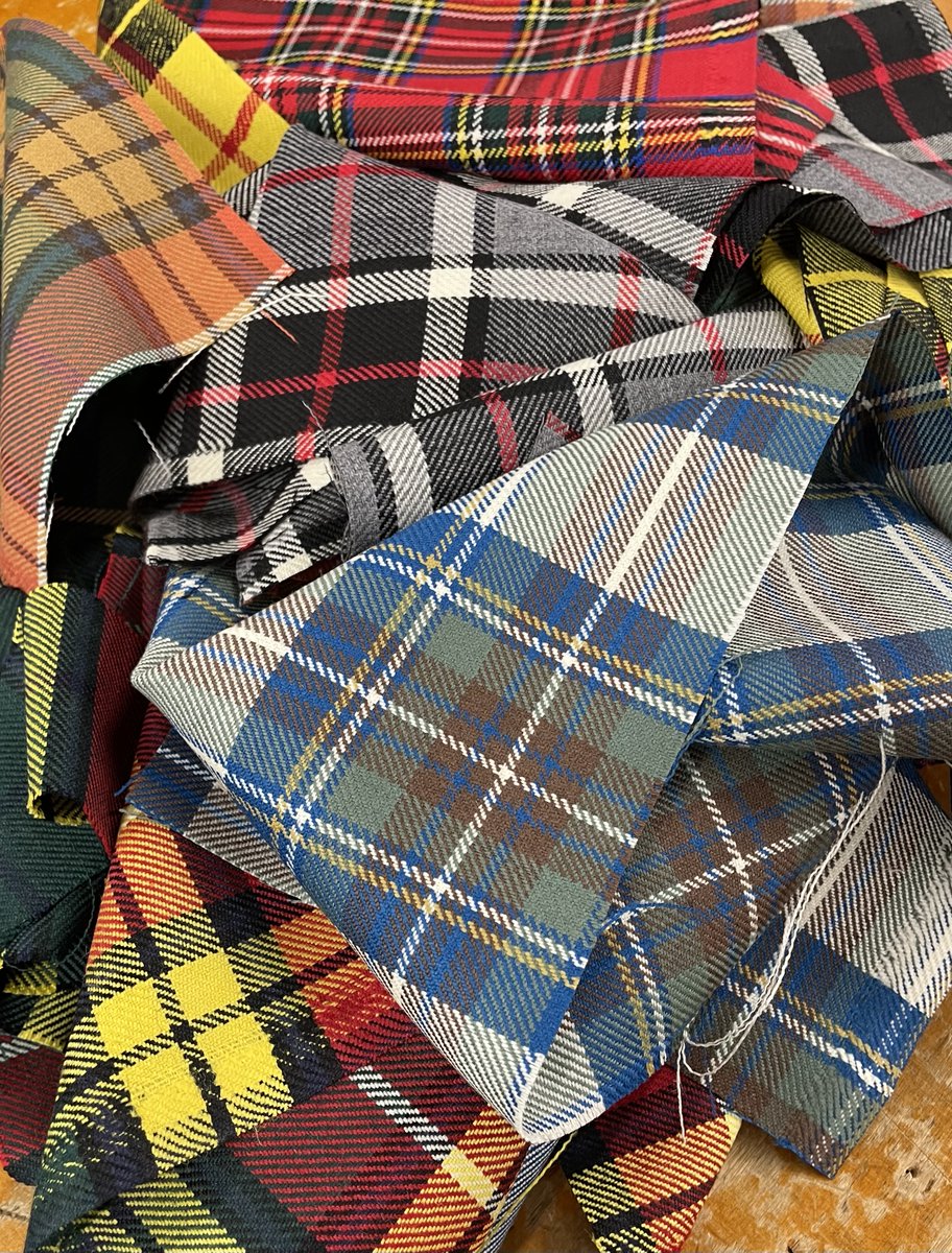 KabbaniTextiles's tweet image. All new 100% wool #tartan check bundles are now online. Each pack is a mix of 10 designs and 9" x 9" perfect for all #patchworking and #madeinengland , find me on #amazon and #eBay 
amazon.co.uk/dp/B08736RGF4?… 

ebay.co.uk/itm/2949082050…