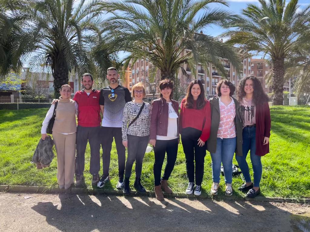 monicasolermon's tweet photo. Hui rutes matemàtiques amb els nostres amics del Calixte https://t.co/Jn1grA43eT