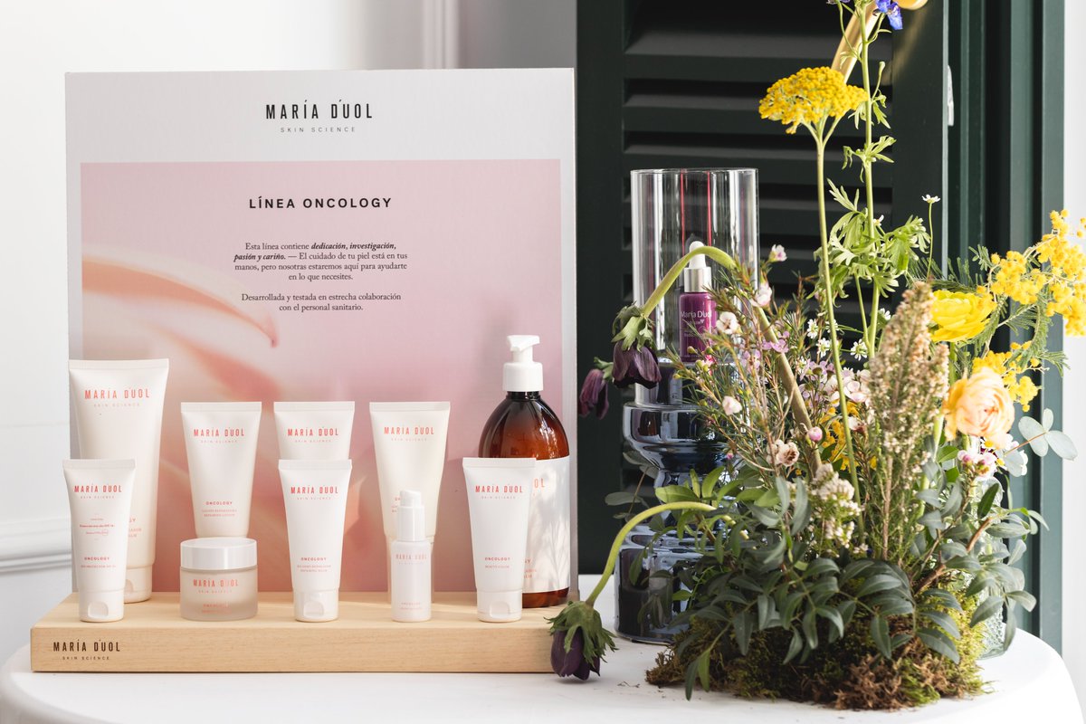 La Línea Oncology de María D'uol mima, protege y repara tu piel cuando más lo necesitas.

Oncólogos y personal sanitario contribuyen con las evidencias científicas al desarrollo de esta exclusiva línea.

Cuidar tu piel, es nuestra razón de ser. ❤️