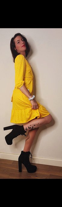 Bought a new yellow dress 🟡🌼💛 #fashion #yellow #SunDress #fridaymorning #fun https://t.co/fyXadDXgXb<a href="/tag/fashion"class="tags">#fashion</a><a href="/tag/yellow"class="tags">#yellow</a><a href="/tag/fun"class="tags"><span>#fun</span></a><a href="/tag/sundress"class="tags"><span>#sundress</span></a><a href="/tag/fridaymorning"class="tags"><span>#fridaymorning</span></a>