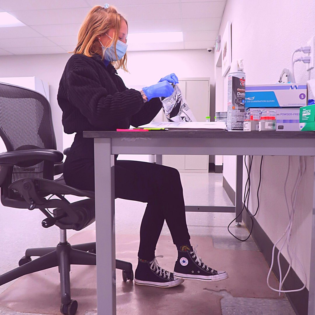 What do you look for in Cannabis?

 High THC? Robust Terpene Profile? 1:1 Ratio THC/CBD? 

#womanownedbusiness #labtested #potencytesting #entourageeffect #womeninweed #cannabisscientist #chemistry