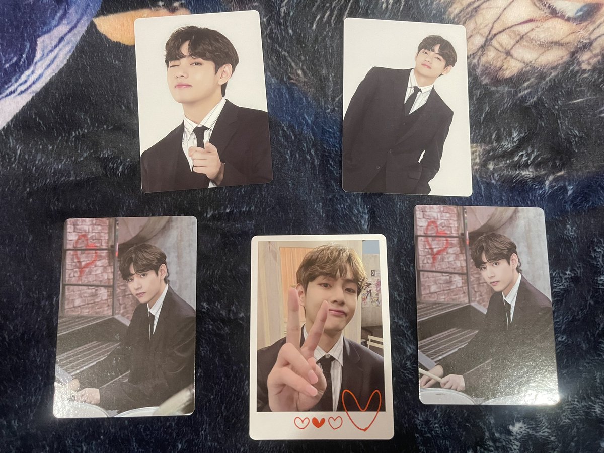taeekookiee07's tweet photo. #mailsformikk
Thank you so much @purpleclouds_ph for my Taehyung Mini PC set π₯° https://t.co/Ub5QUZbUkx