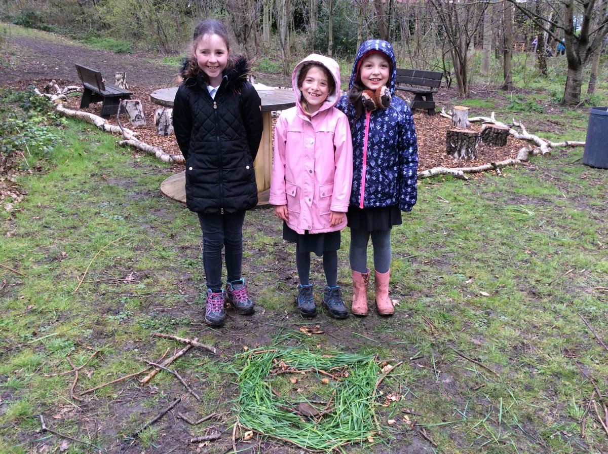 FlushdykeJandI's tweet photo. What a great half-term of Woodland Adventure Club fun! From insect house and den building to keeping warm next to the campfire with a marshmallow in hand. Great work everyone! #extracurricularfun https://t.co/xX12yBEb8B