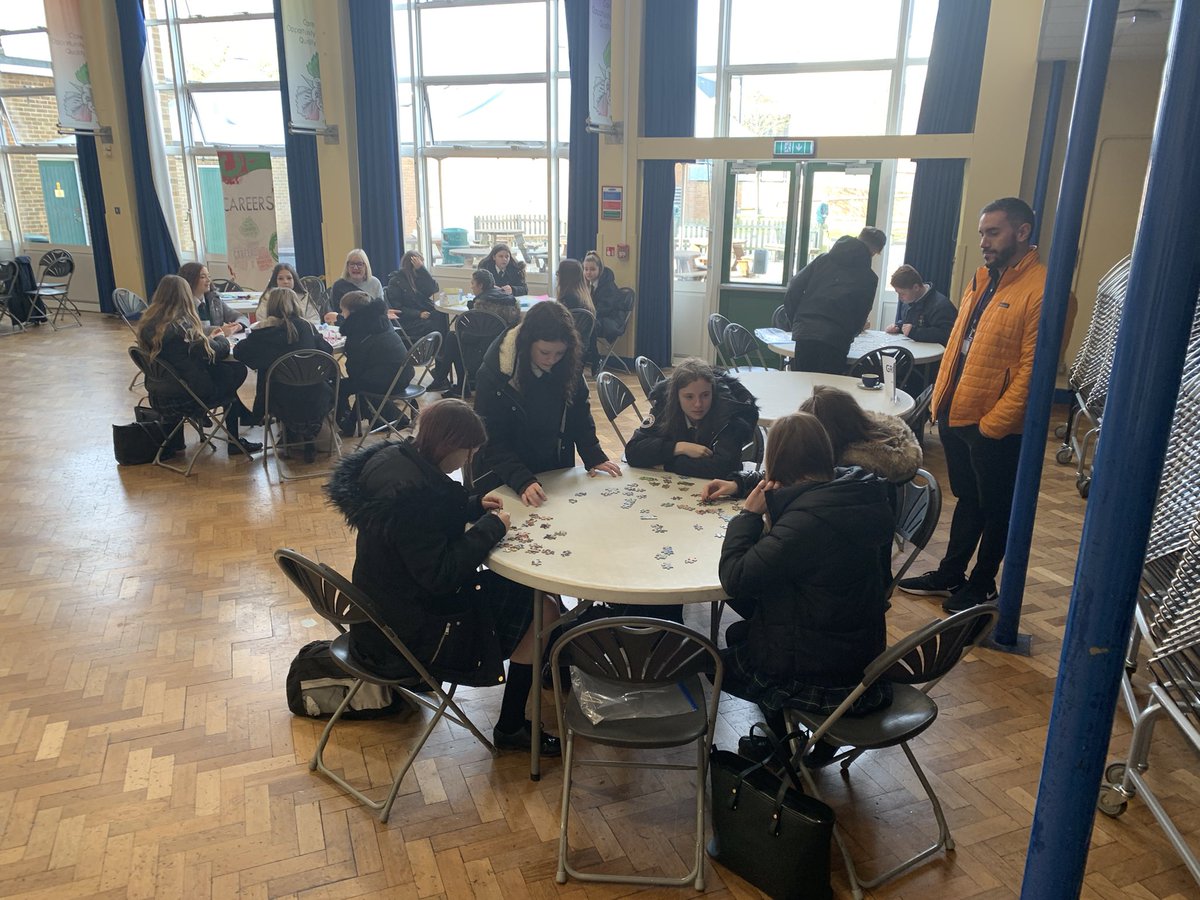 WildernCareers's tweet photo. Year 9 Work Skills Day - Students had the opportunity to experience team building and problem solving activities from a range of our local volunteers! Some even work with @C4Gogglebox star @baasitsiddiqui on a #LetsPitchIT TV programme idea! https://t.co/Z6AKIn6wef
