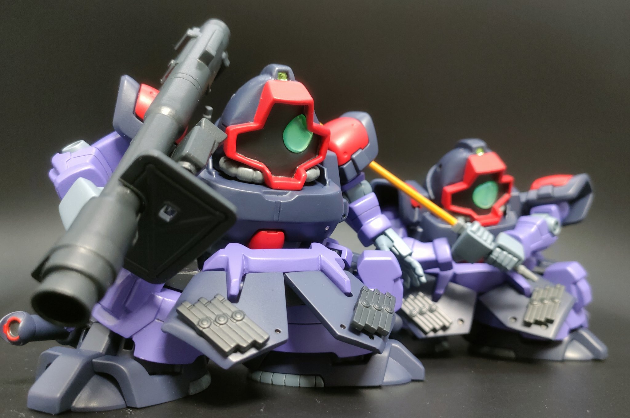 しもん ドム トローペン ゲイリー機 アダムスキー機 でした 狙い通りのプロポーションで作れたぞ なかなかかっこいいと思うんだけど デフォルメにおける各部の省略の仕方については 大いにカードダスのイラストを参考にしています アダムスキー機