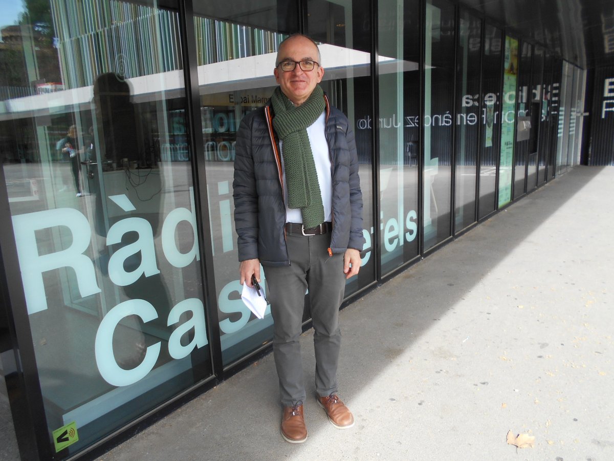 RadioCastelldef's tweet photo. Avui prenem el coffee amb Jordi Vendrell (ERC)@jvendrell_
https://t.co/86ntq3DjrN https://t.co/ilFBer9lBw
