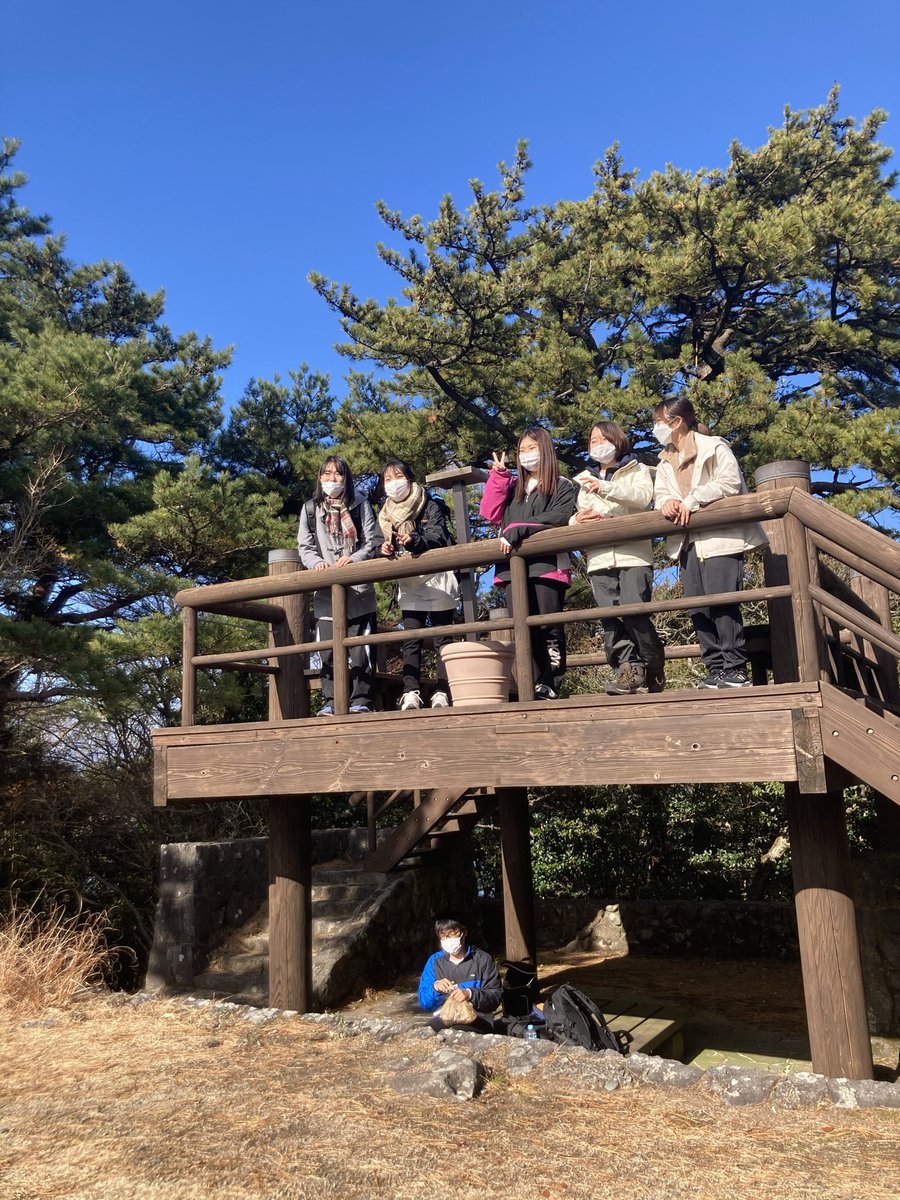 FCU63208246's tweet photo. 新入生の皆さんこんにちは！
キャンプ＆ハイキングサークルです🏕

キャンプ&amp;ハイキングサークルは新入生を募集しています！

それに従い以下の通り新歓・説明会を行います！

※新歓・説明会
4月18日(月)昼休み in多目的室A

興味のある方は是非参加して下さい😊

 #春から福市 https://t.co/XNGkLSWuWw