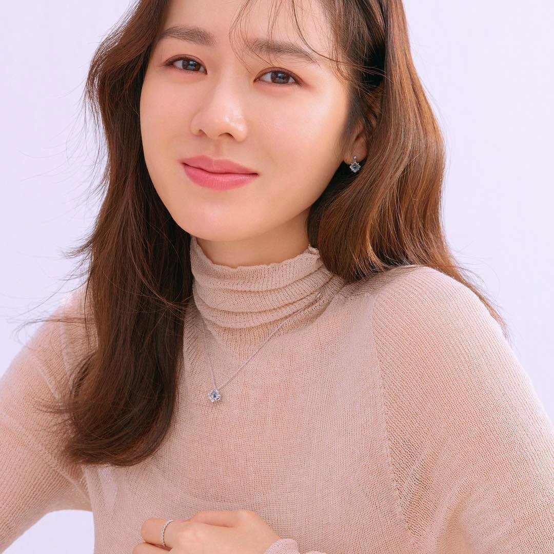 sonyejinpics's tweet photo. #손예진 #sonyejin https://t.co/EtnB7NPdZq