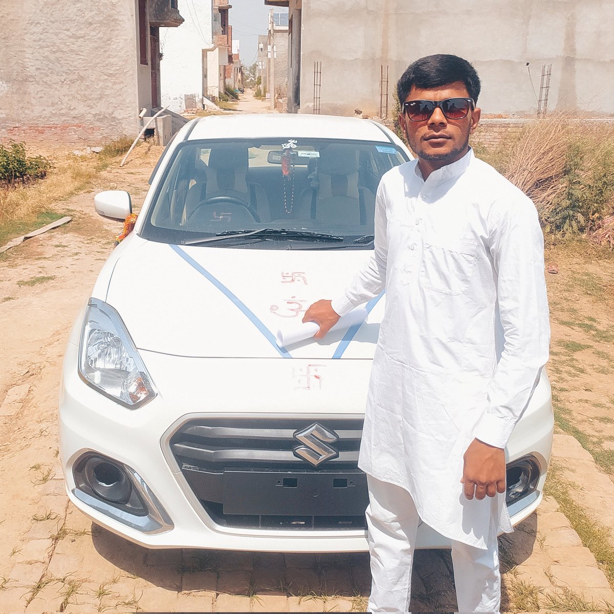 LeaderNishantCh's tweet photo. just bought a new car!
#LeaderNishantChaudhary https://t.co/Jlp1qF2Yay