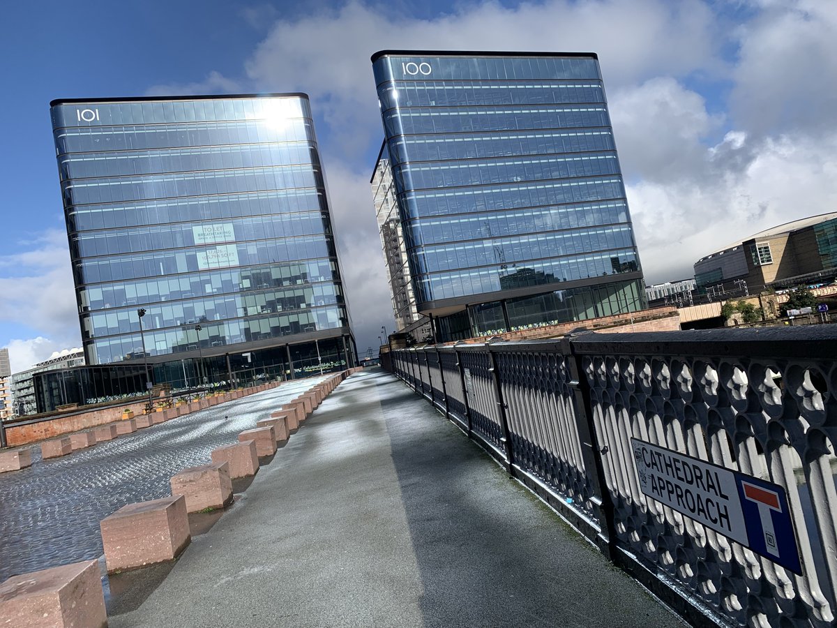 Embankment tweet media