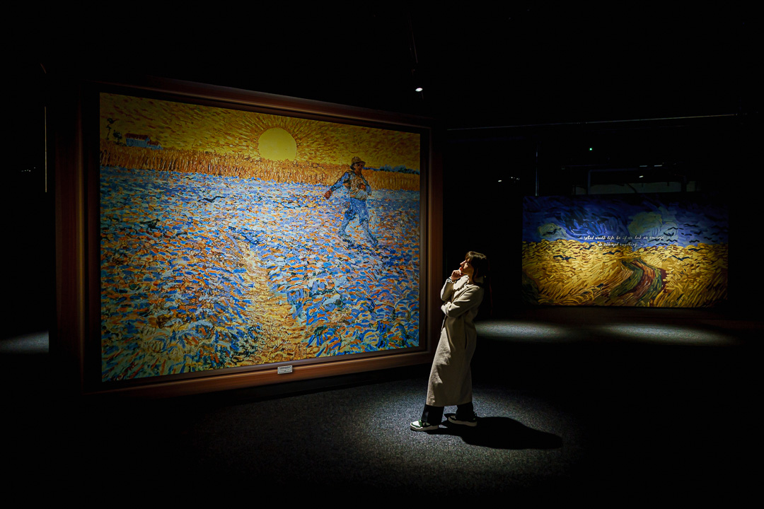 BenBirchallUK's tweet photo. As a photographer, this is shooting fish in a barrel with a Gatling gun...

🎨VAN GOGH THE IMMERSIVE EXPERIENCE - BRISTOL🎨

#photographer #vangogh #art #bristol #propyard https://t.co/mpw7OZcVxd