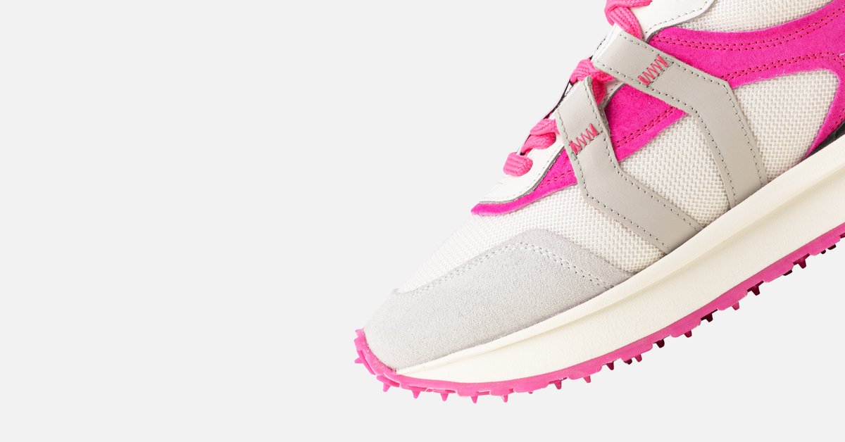 mikakus's tweet photo. 018 https://t.co/igsVBNOVzn: Neon shades are making a real statement in the spring summer season #MIKAKUS #backforward #designedinitaly #madeineurope #environmentalfriendly #sneakersaddict https://t.co/7lt9Aa7RDv