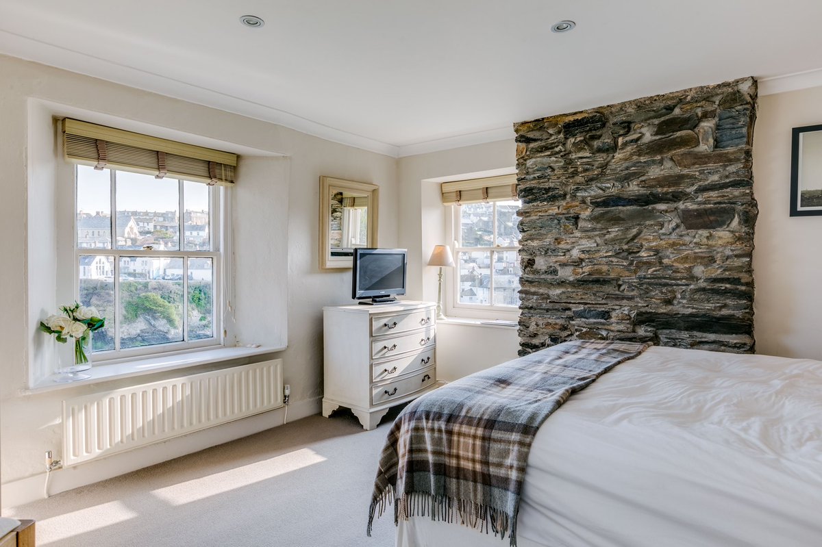 New owner sought for #docmartin Surgery! Fern Cottage in Port Isaac is #forsale Get in touch to find out more….