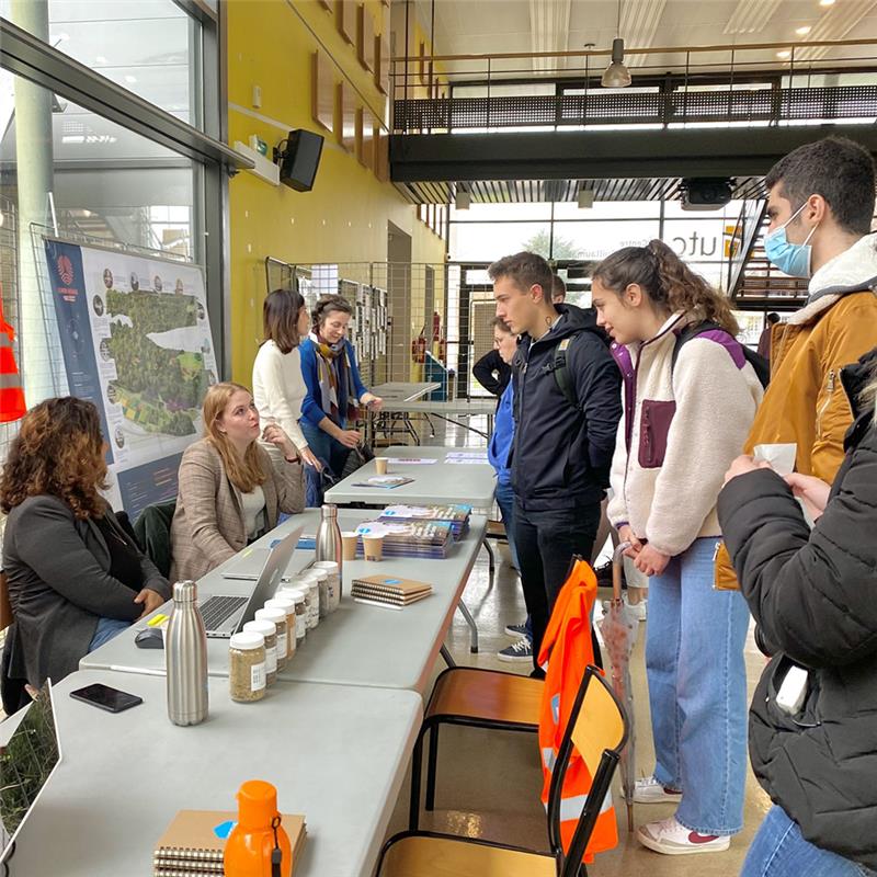 🌟 Forum de l’Ingénierie durable
Université de Technologie de Compiègne (UTC)
Au programme : échange avec les étudiants, présentation de nos valeurs et de nos expertises
👏🏼Merci et bravo les filles pour votre engagement #transmission et la promotion de l' #economiecirculaire
