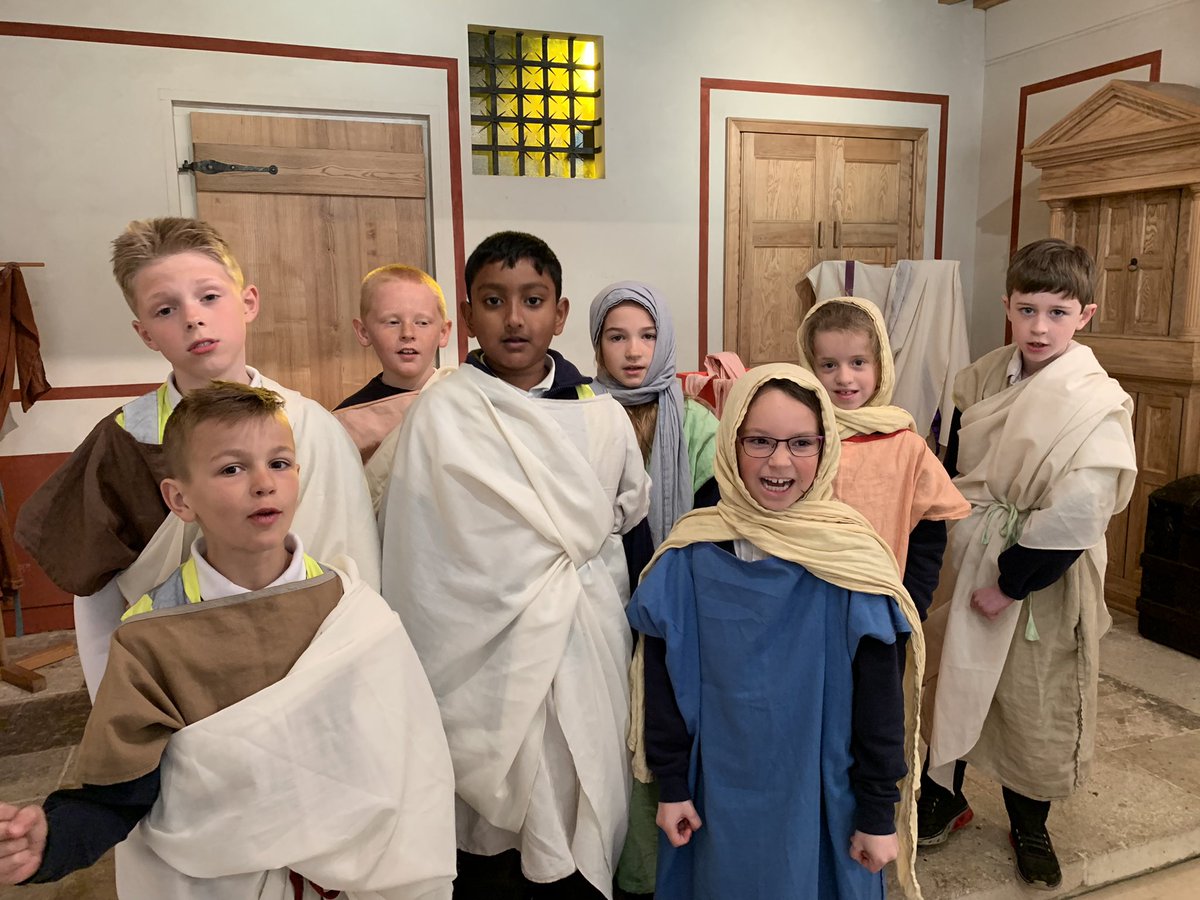 MSNPrimary's tweet photo. Just a few Romans hanging out @theromanbaths #schooltrip https://t.co/4EV7PLA7iF