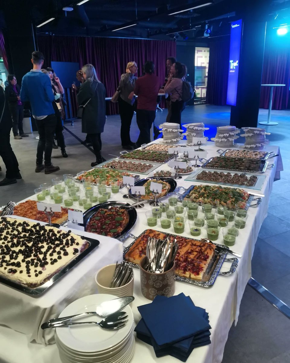 Paidia - The arena of science

Nokia Arena's Paidia space is a space for the university community, where various events, training, research, collaboration and student activities take place.