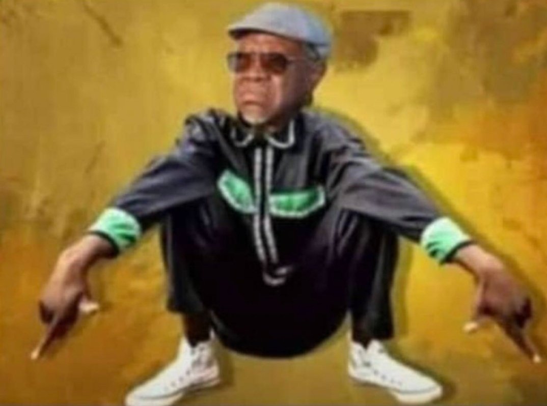 kukuteni's tweet photo. Today is friday ,, Ladies hama redbat jean gaponda nande ,, as if u dont knw kutya muumbo itoka nangalamo oto nangelele 😐😏😏 https://t.co/D7m9z42cod