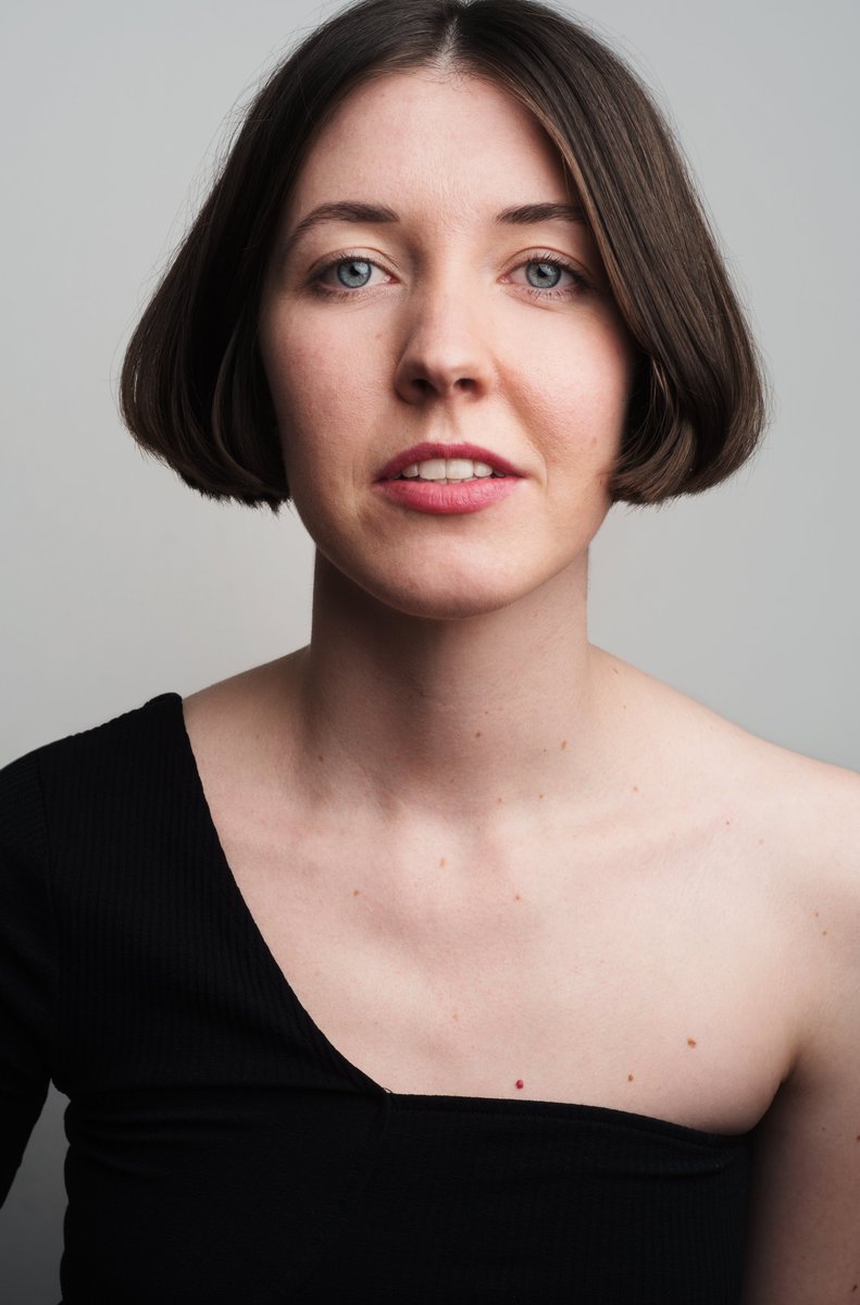 My face in 2022 💫 Always a pleasure <a href="/ChrisMannPhoto/">Chris Mann</a> !