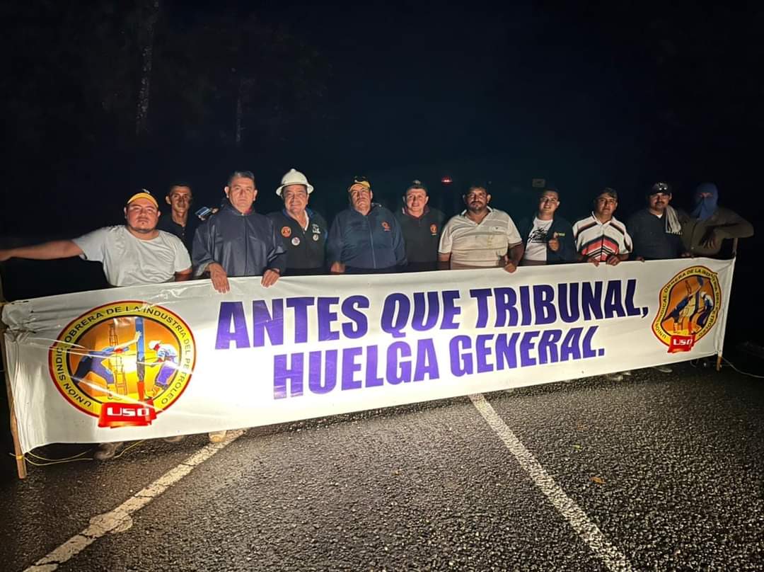 !El paro sigue carajo! 

ANTES QUE TRIBUNAL, HUELGA GENERAL

SI NO HAY SOLUCIÓN, NO HAY PRODUCCIÓN
