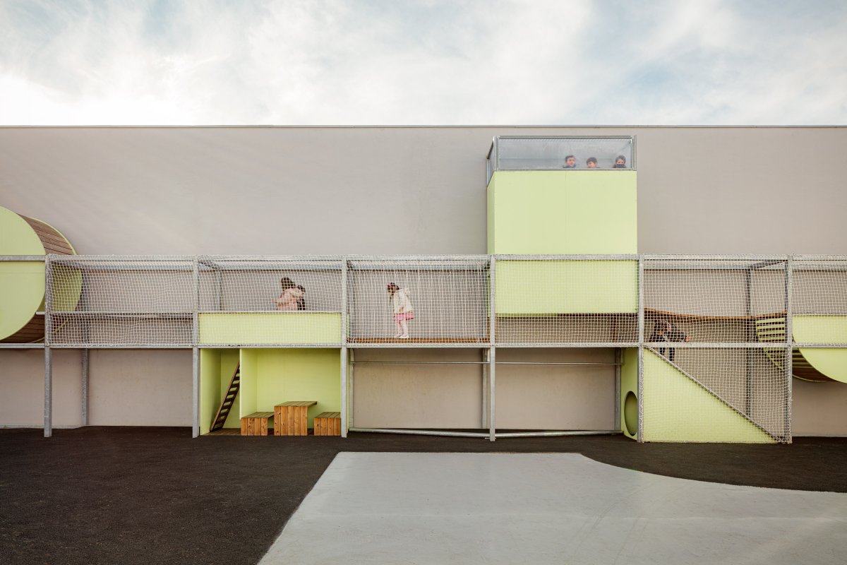 METALOCUS's tweet photo. Paisajes geométricos. Patio de la Escuela San Antonio por ELE Arkitektura
https://t.co/iHC0S7zGGF
Geometric landscapes. San Antonio School playground by ELE Arkitektura
https://t.co/KbIhVZd96F
@aitorestevez https://t.co/SoXnIMzoNJ