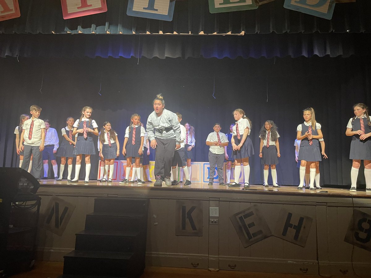 DrBTriDistrict's tweet image. What an incredible night! Congratulations to the cast and crew of AHES Matilda Jr. These kids are so talented they made me cry, laugh and sing out loud!!! Bravo! #tridistrict