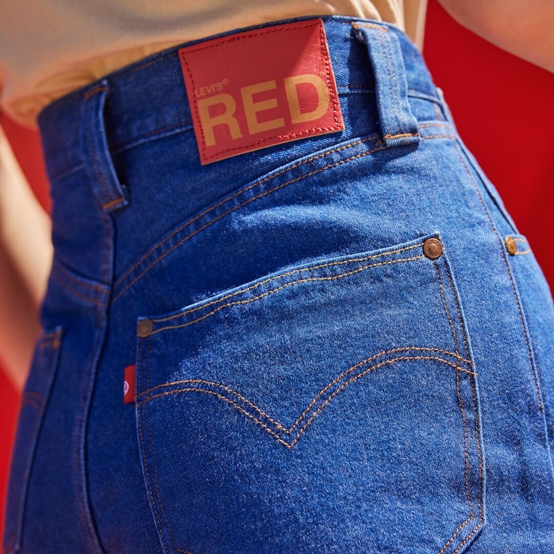 MILLEPORTE's tweet photo. リーバイス（R) on ミレポルテ
2022年春夏の新作モデル販売開始。

クラシックなデニムを再解釈した「Levi’s® Red」他、「Levi’s® Vintage Clothing」「Levis® Made &amp; Crafted」など、最新モデルを多彩に。人気再燃のデニムルックで街に出よう。
@Levis_japan
#levis
https://t.co/57fPtr5igl https://t.co/kYFseTMvVP