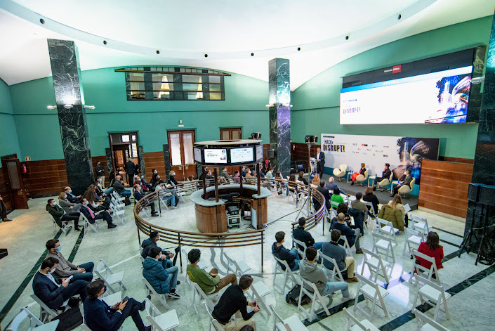 BizkaiaEmpresa's tweet photo. #BizkaiaEgiten #HackandDisrupt #hackathon 

"El hecho de que entidades financieras tradicionales y jóvenes empresas #fintech colaboren ayuda a crear un ecosistema que hay que cultivar para fomentar y consolidar una cultura financiera", Manuel Ardanza, @GrupoBME https://t.co/UYZGG3voyu