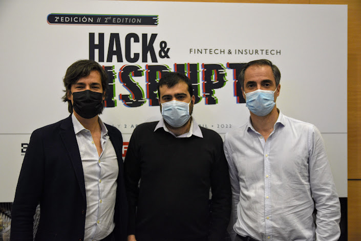 #BizkaiaEgiten #HackandDisrupt #hackathon 

"El hecho de que entidades financieras tradicionales y jóvenes empresas #fintech colaboren ayuda a crear un ecosistema que hay que cultivar para fomentar y consolidar una cultura financiera", Manuel Ardanza, @GrupoBME