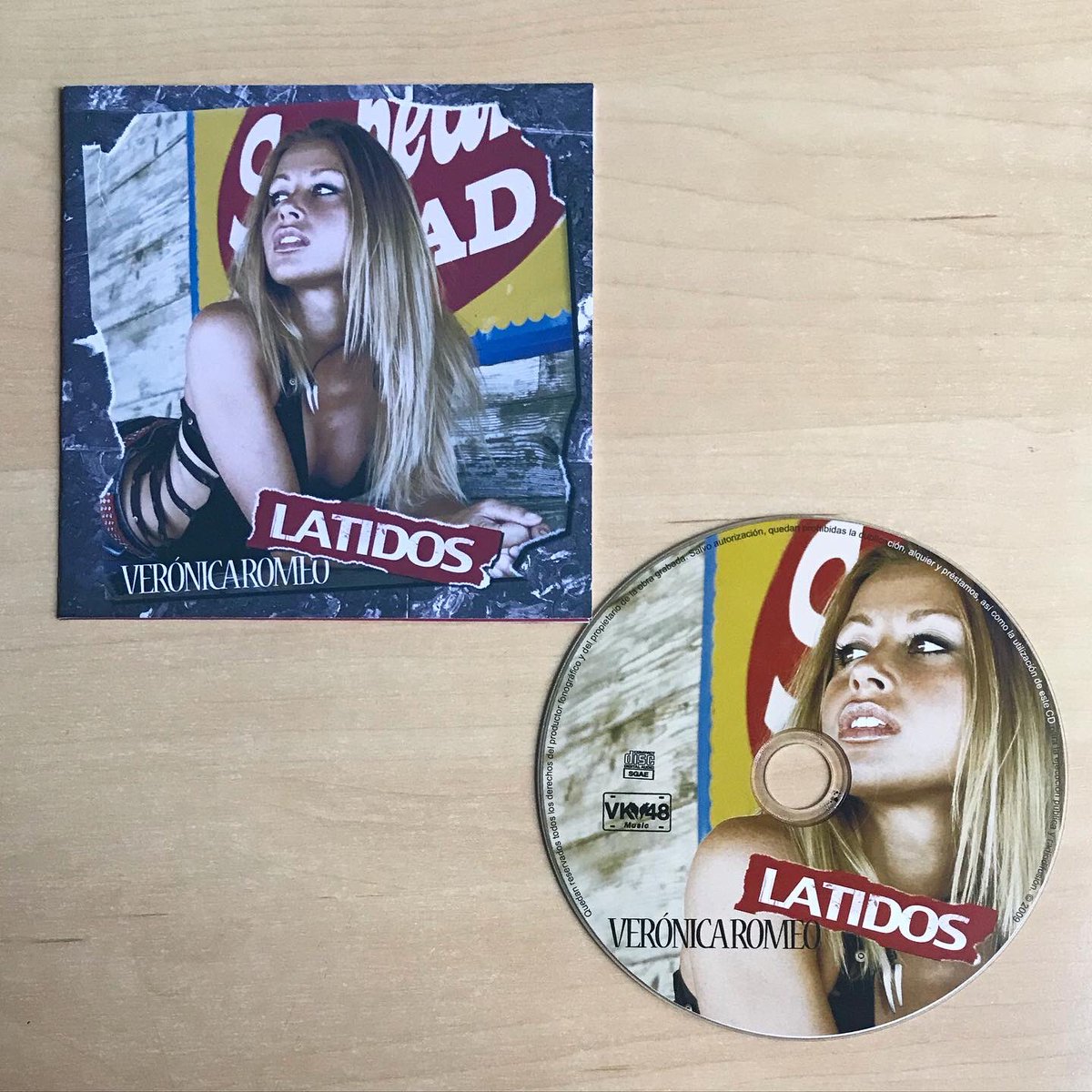 OtEnsenand's tweet photo. OT1 - Verónica - Single - Latidos (FanMade y Amazon) @veroboxmusic @veroclubdefans @verofanforever #veronica #vero #veronicaromero #romero #romeo #veronicaromeroot #operaciontriunfo #ot #operacion #triunfo #ot1 #operaciontriunfo1 #veroot #veronicaot #veronicaromeo #latidos https://t.co/yjHIQ9BEDW