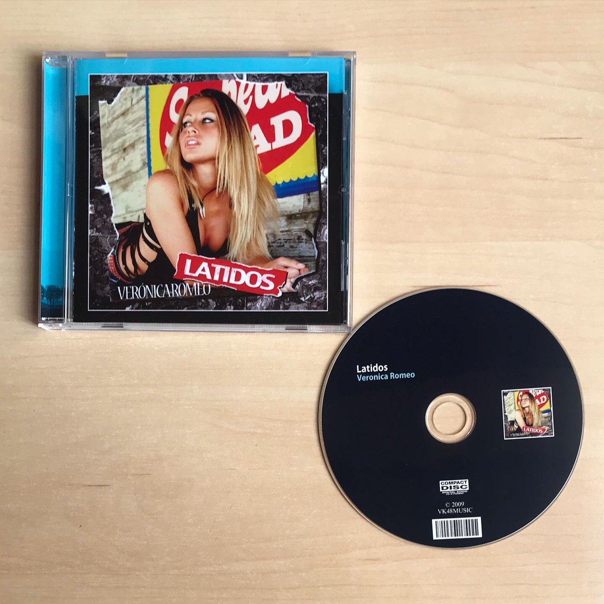 OtEnsenand's tweet photo. OT1 - Verónica - Single - Latidos (FanMade y Amazon) @veroboxmusic @veroclubdefans @verofanforever #veronica #vero #veronicaromero #romero #romeo #veronicaromeroot #operaciontriunfo #ot #operacion #triunfo #ot1 #operaciontriunfo1 #veroot #veronicaot #veronicaromeo #latidos https://t.co/yjHIQ9BEDW