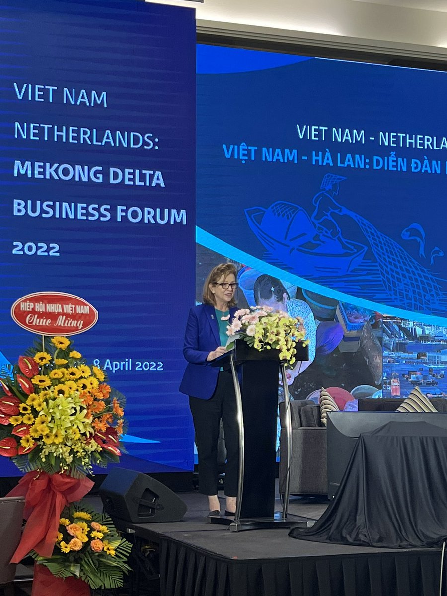 NL in Vietnam tweet media