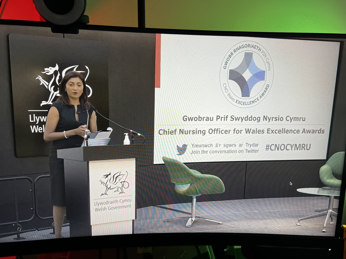 CuriousBecks's tweet photo. CNO announcing her CNO for Wales Excellence Awards #CNOCymru ๐ด๓ ง๓ ข๓ ท๓ ฌ๓ ณ๓ ฟ
Congratulations to all the inspiring winners ๐ #VirtualApplause
@suenaidoo73 @n_gillknight #NurseTwitter https://t.co/9JgcA8KJrb