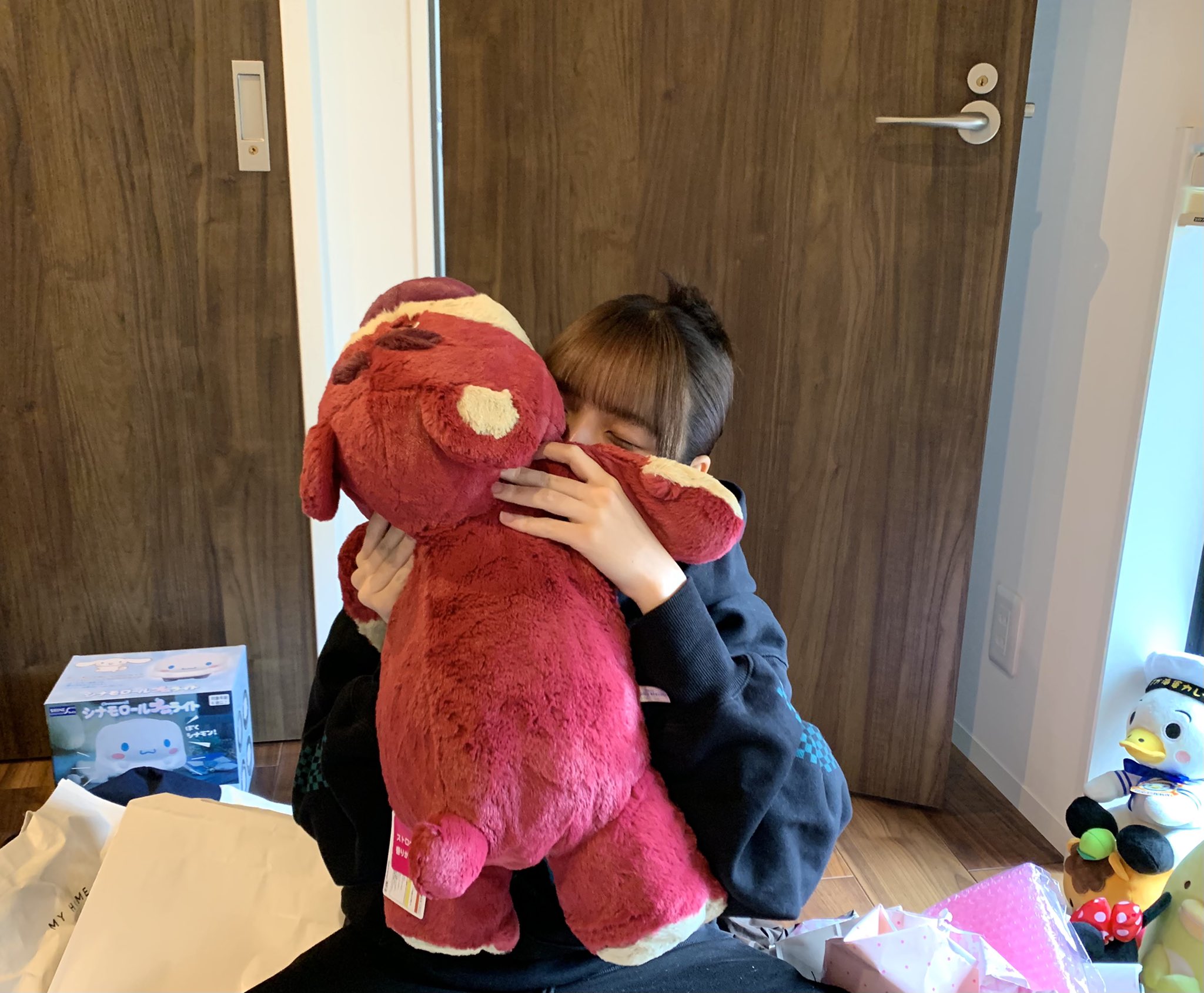 いちごの香り - অনুসন্ধান / X