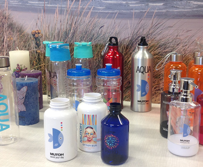 Grupofbmaq's tweet photo. Piense en impresiones sobre carcasas de teléfonos, regalos, productos fotográficos, artículos promocionales XpertJet661UF #CPrintMadrid #CPrintMadrid2022 #textilpublicitario #personalizacion #digitalprinting #digitalprint   https://t.co/wUPzlkLc7Z @MutohEurope https://t.co/XxDTi5NBbH