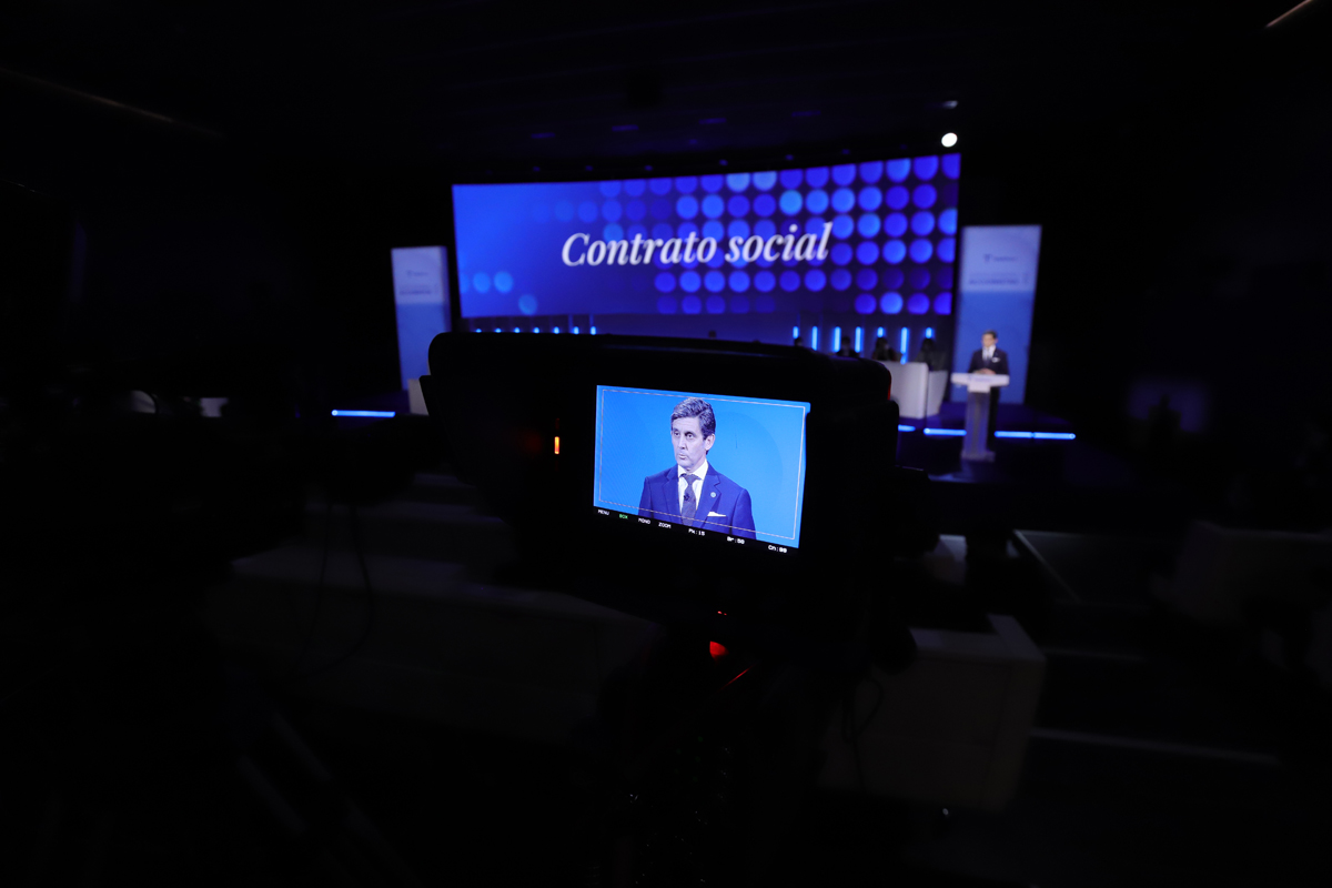 Nuestros accionistas aprueban las propuestas llevadas a la #JuntaTelefónica en un año en el que cumplimos todos nuestros objetivos

ℹ️ telefonica.com/es/sala-comuni…