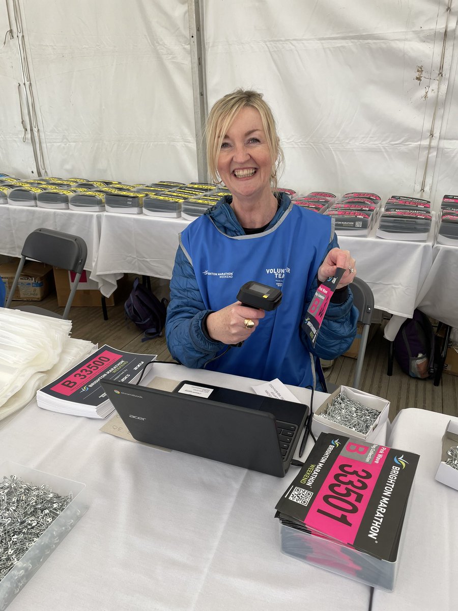 GreenstarUK's tweet photo. Is volunteering at @BrightonMarathn the same as running it… https://t.co/VATxvxNXXd