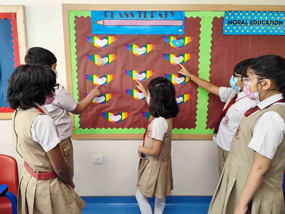 Halz27444193's tweet photo. Character plus intelligence defines personality. #UltrasonicRangers of Grade 4A demonstrated their best character on the #CharacterWheel and intelligence by creating #ClassTreaty for a fruitful year ahead @ShettySampoorna @Fatima_Martin @nmsprimary @gemsnms_alkhail https://t.co/8u2Ga2AaTs