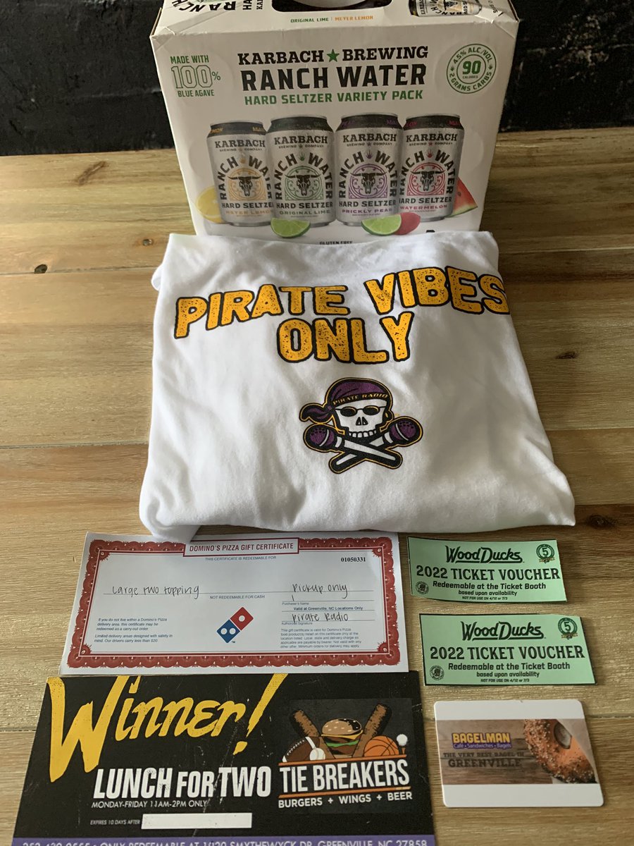 PR927FM's tweet photo. 🚨FREE BEER FRIDAY🚨
RETWEET &amp; FOLLOW for a chance to win this awesome #freebeerfriday prize package (21 and older only) 
#Stations4Winners🏴‍☠️ https://t.co/Q69pxVx2ax