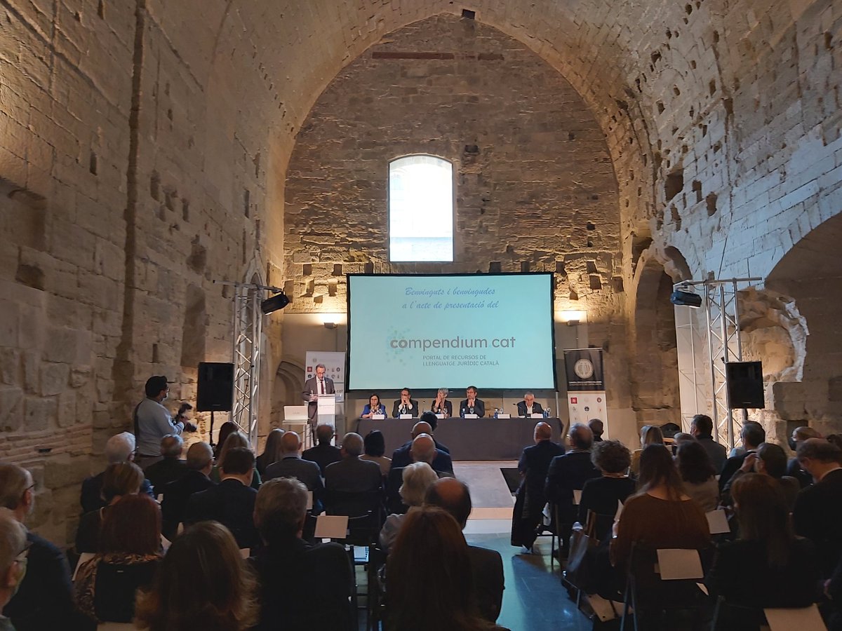 mqlnglvalles's tweet photo. Presentació del https://t.co/zbA2xg9ytR a la Seu Vella de Lleida

El Portal de recursos (725) de llenguatge jurídic català a l'abast de la ciutadania i dels professionals del dret ⚖

#CompendiumCat https://t.co/a8uPMeAKGP