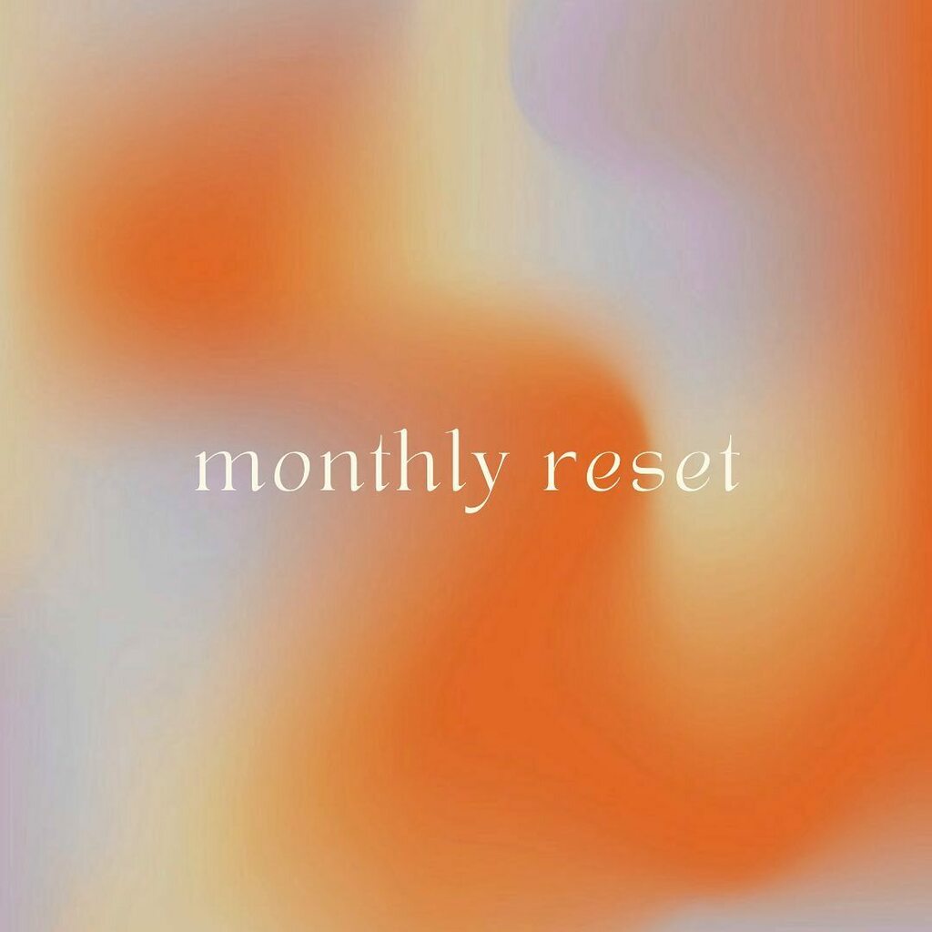 CandlesSense's tweet photo. On a daily basis, it's easy to become overwhelmed. Since waking up, eating
breakfast, getting the kids ready for school, going to work (dealing with
whatever you have to deal with), and realising it's time to leave and you
haven't had lunch. So you get i… https://t.co/orfYpHftAj https://t.co/fuvd6h2Fgn